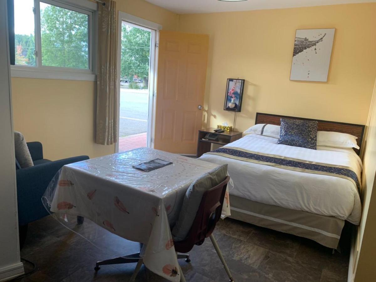 Marie'S Motel & Shanghai Restaurant Springdale 외부 사진